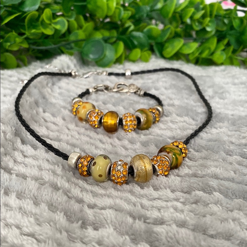 Elegant Beaded Necklace and Bracelet Set - Picture 6 of 6